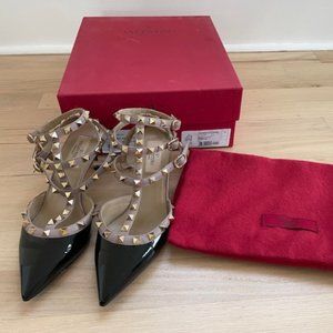 Valentino Rockstud Caged Pump 37